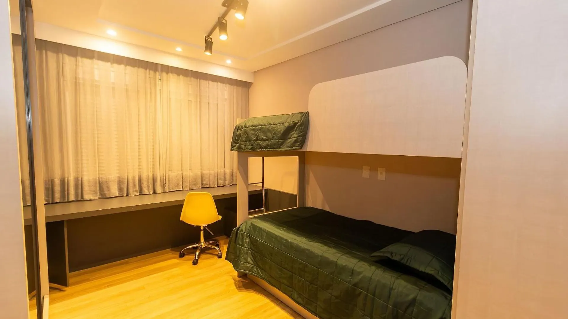 Varandas Do Atlantico 101B - Apartamento Com Vista Mar - Piscina Climatizada - Academia - Bombinhas