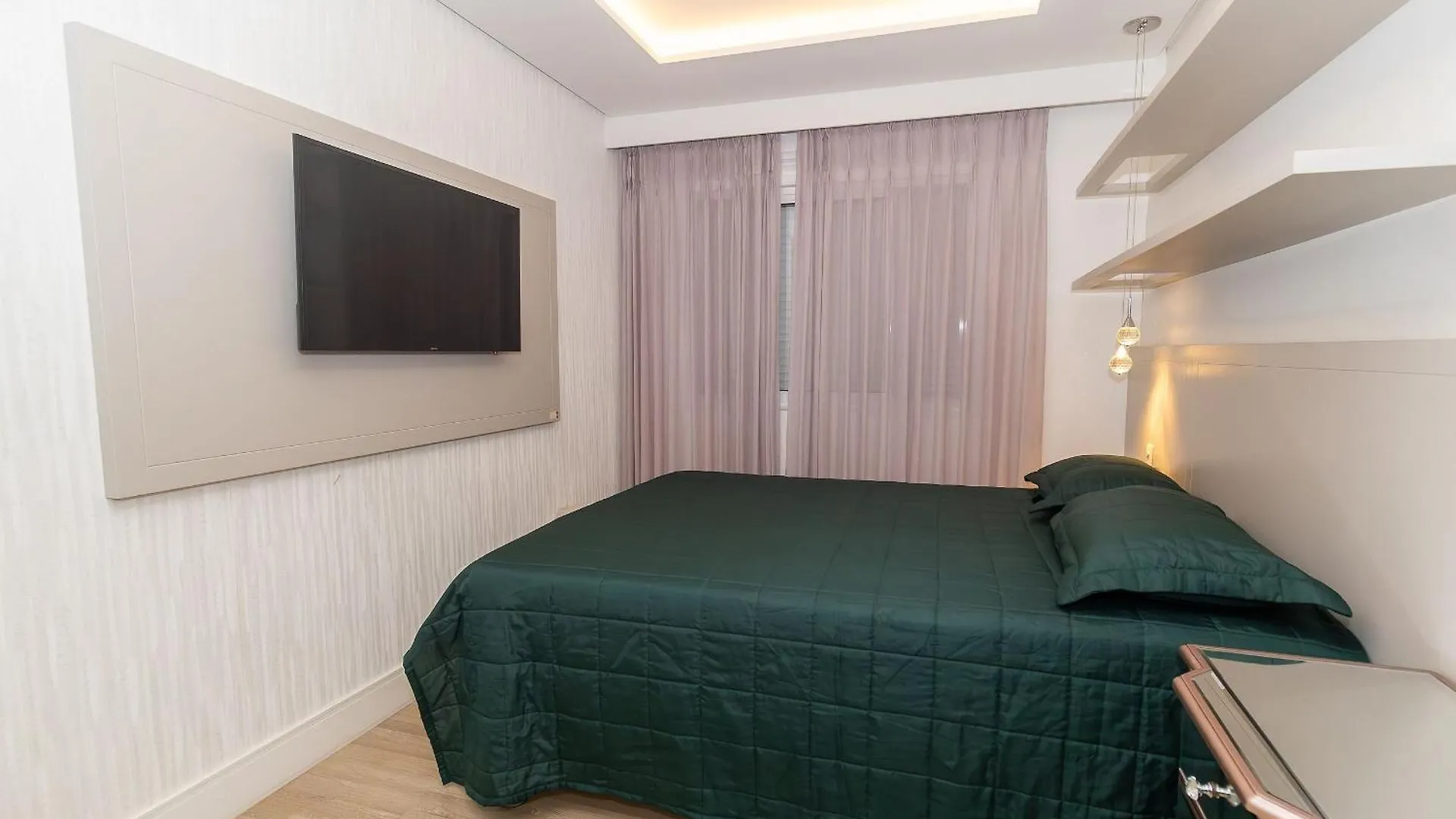 Apartment Varandas Do Atlantico 101B - Apartamento Com Vista Mar - Piscina Climatizada - Academia - Bombinhas