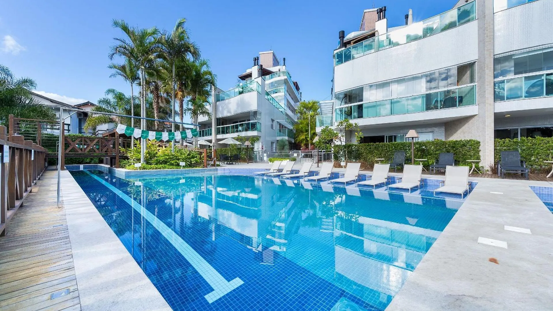 Varandas Do Atlantico 101B - Apartamento Com Vista Mar - Piscina Climatizada - Academia - Bombinhas Apartment